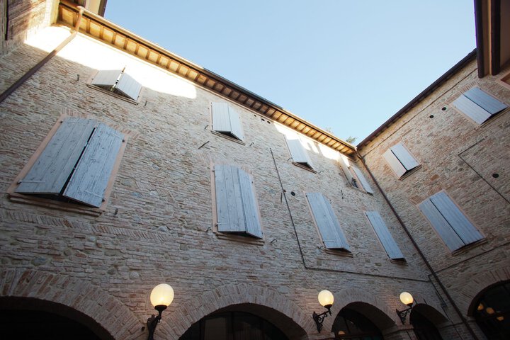 Hotel 65 of 67