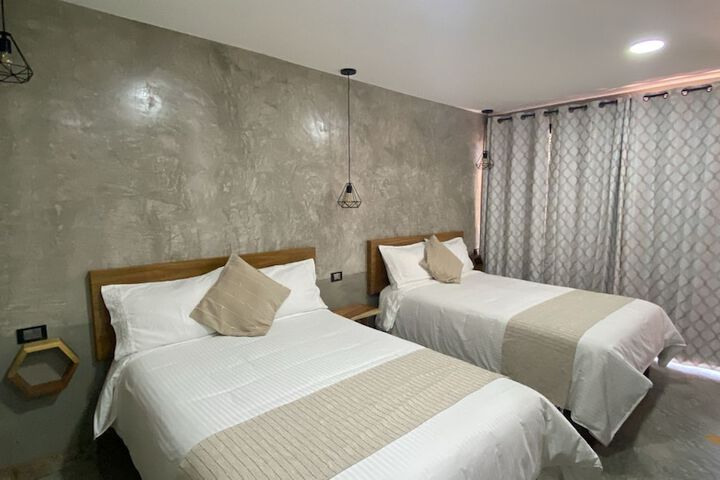Room 14 of 74