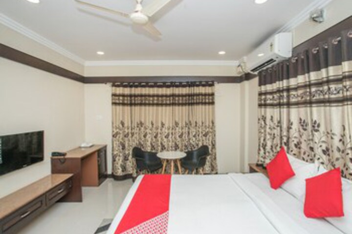 Room 27 of 29