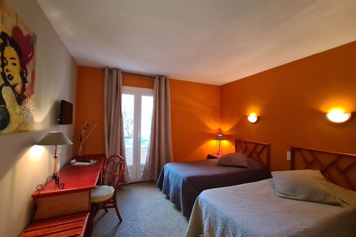 Room 7 of 52