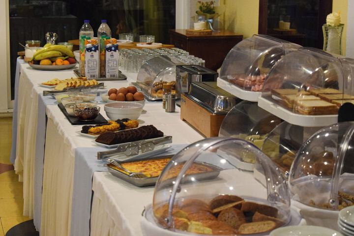 Dining 218 of 261