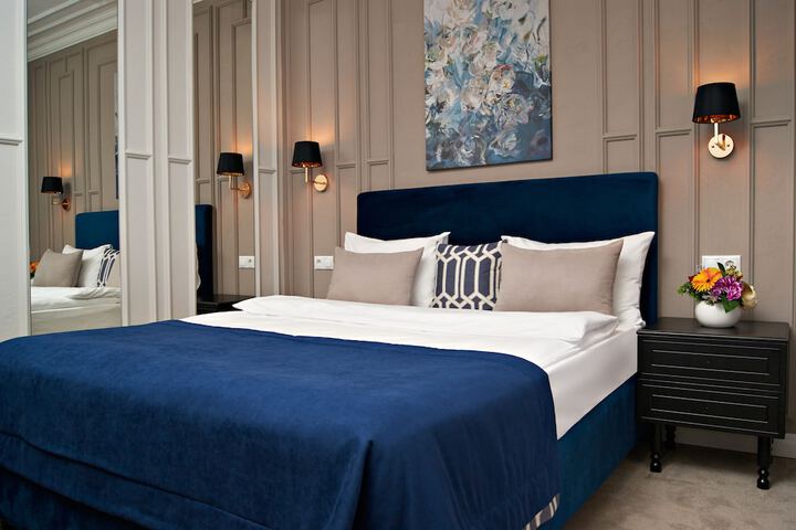 Room 20 of 73