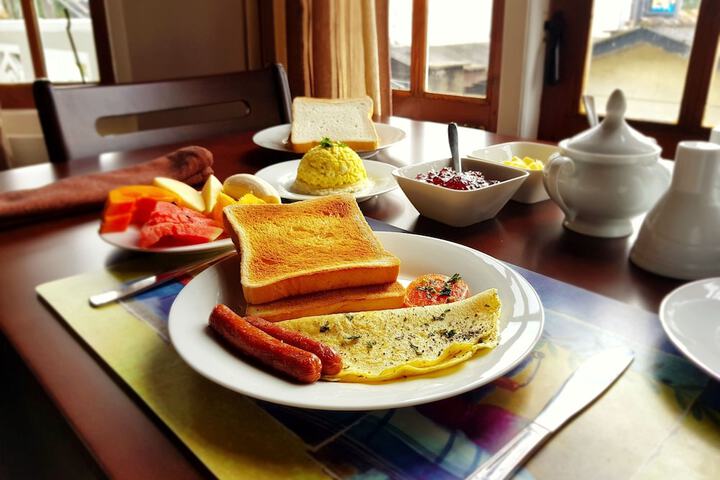 Breakfast/Coffee Service 13 of 15