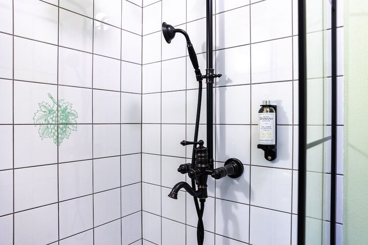 Room 14 of 25