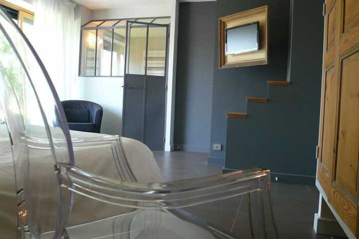 Room 22 of 65