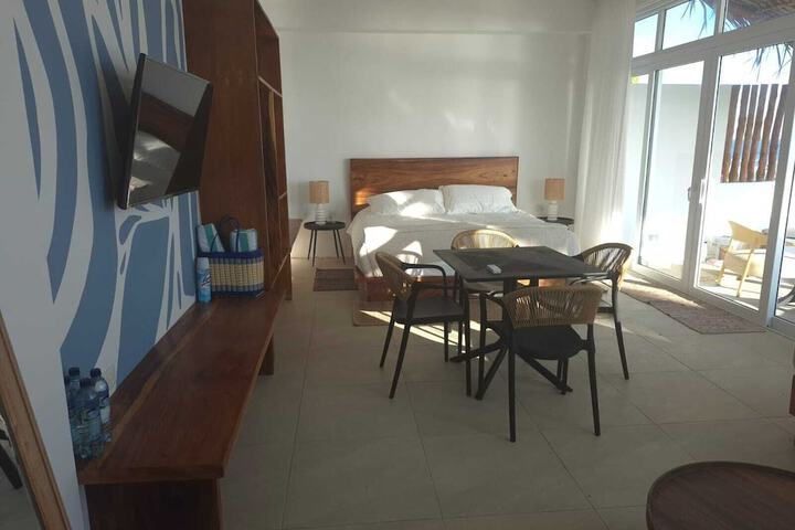 Room 11 of 44