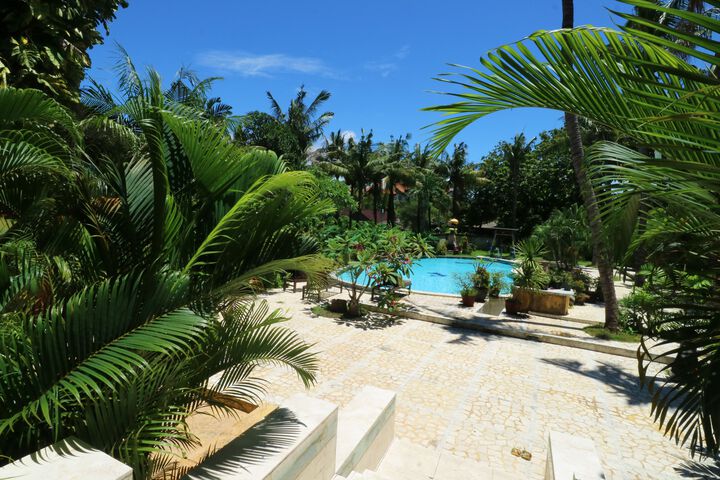 Pool 26 of 40