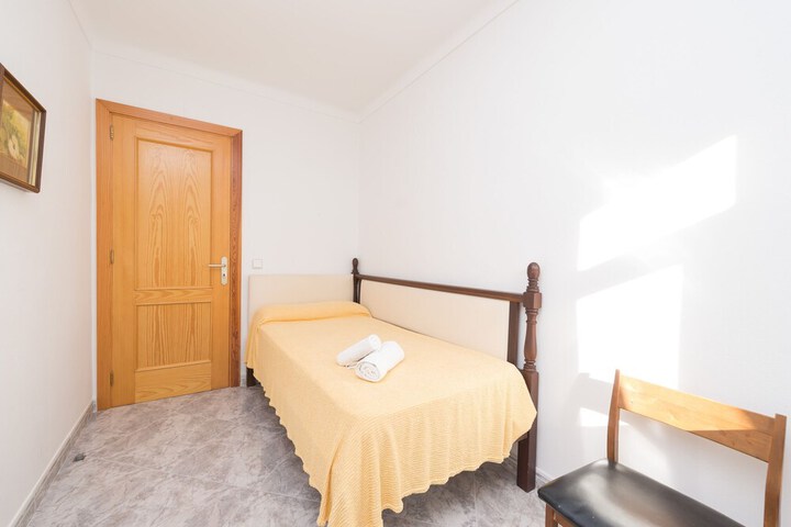 Room 17 of 22