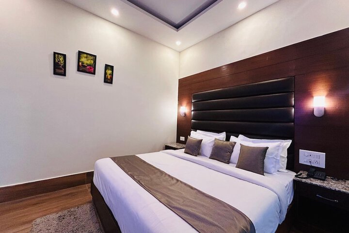 Room 31 of 50
