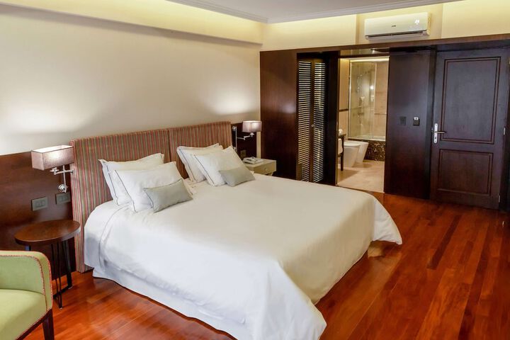 Room 19 of 57