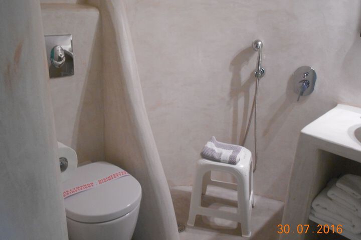 Room 44 of 70