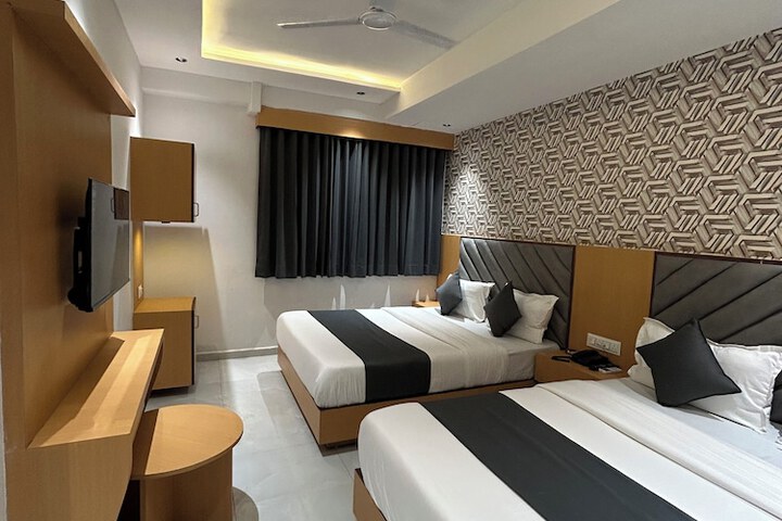 Room 16 of 23