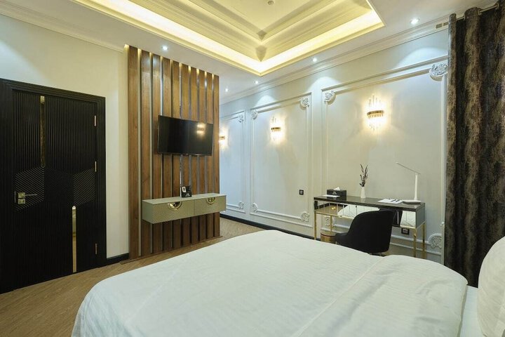 Room 34 of 78