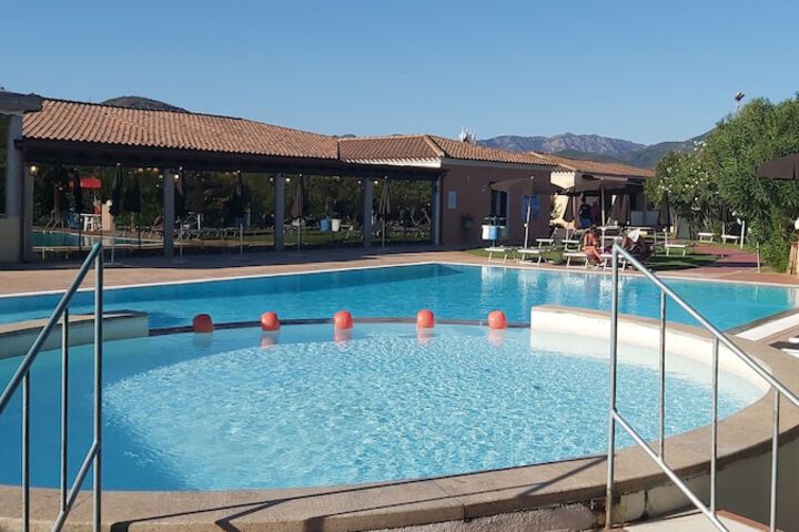 Pool 68 of 117