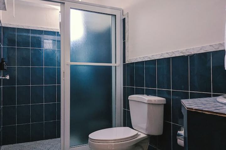 Room 6 of 51