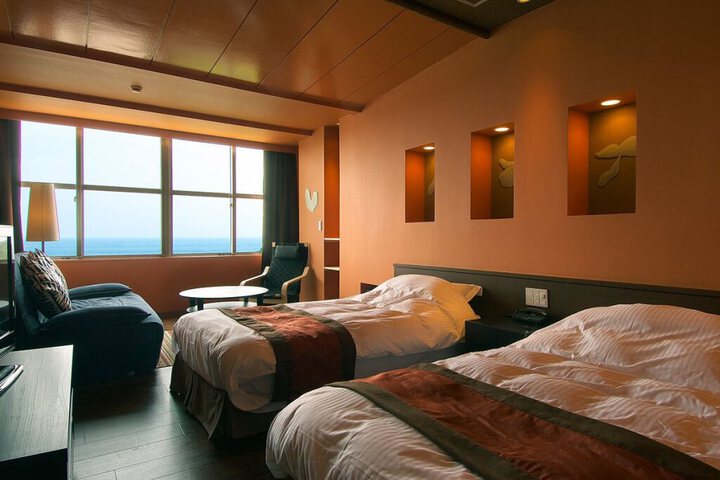 General 6 of 33