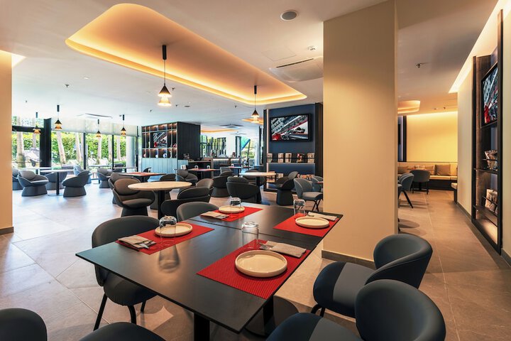 Dining 129 of 174