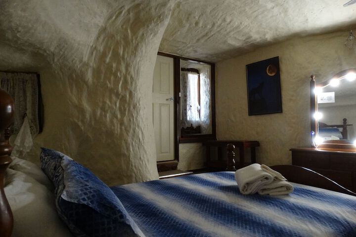 Room 10 of 56