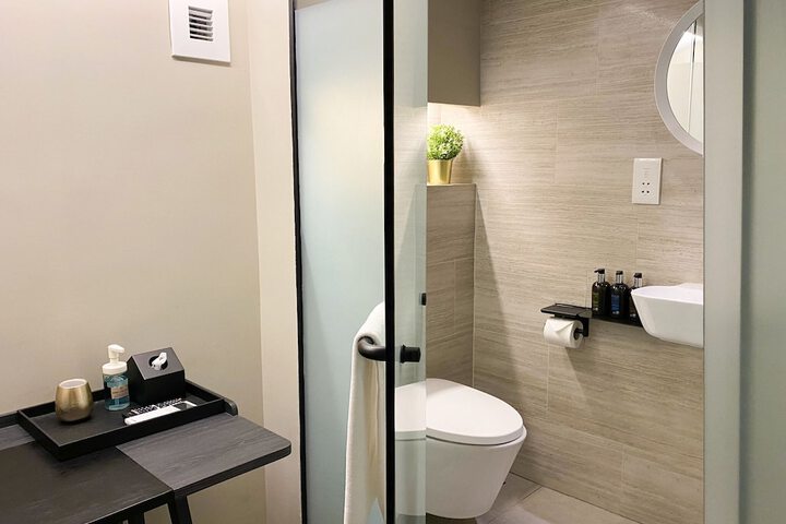 Room 50 of 85