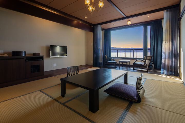 Room 21 of 125