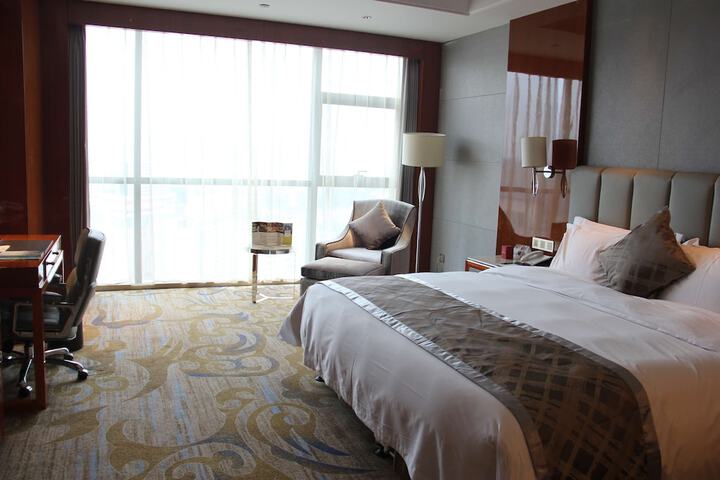 Room 16 of 57