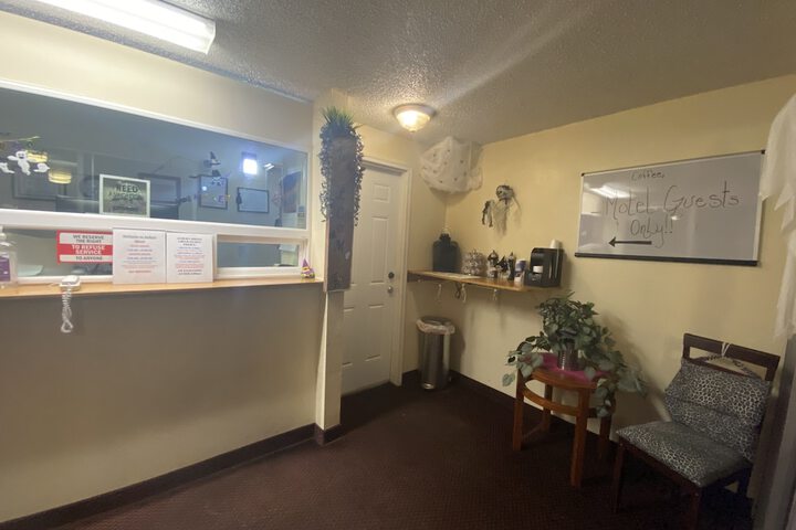 Hotel Interior 6 of 32