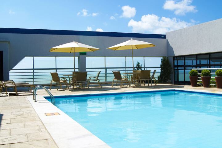 Pools & Facilities