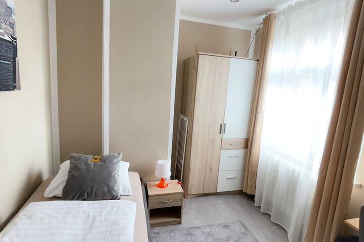 Room 18 of 55