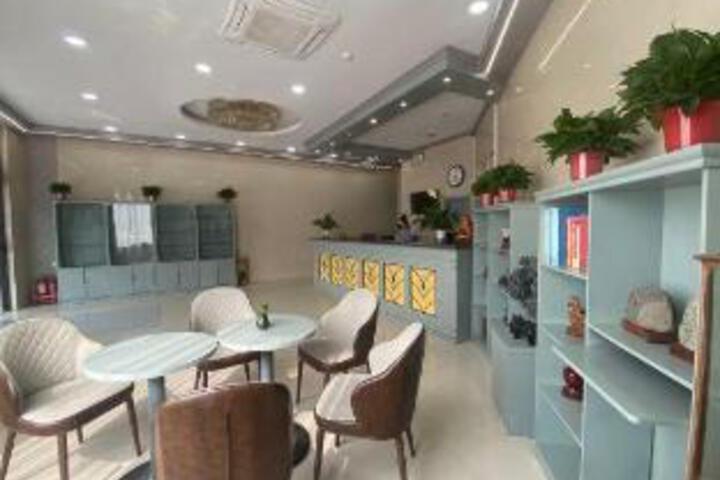 Home Inn Pebble Hotel (Tianjin Dongli Minzhong Road)