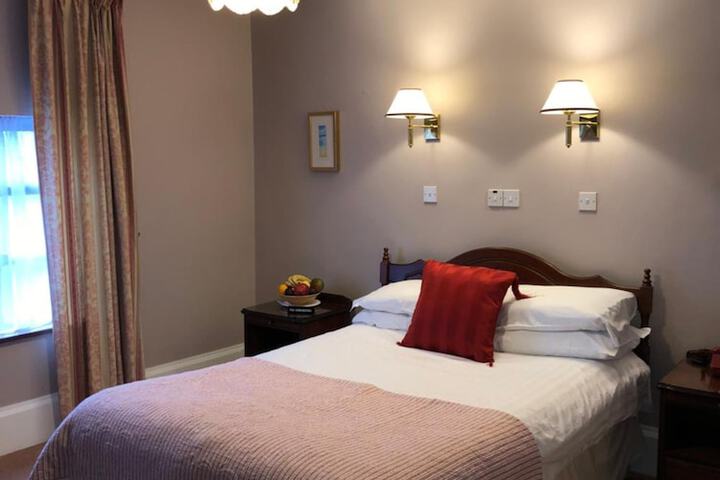 Room 8 of 42