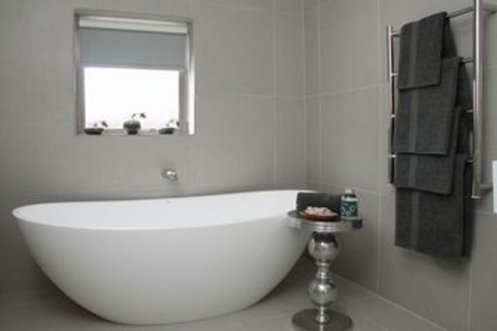 Room 3 of 22