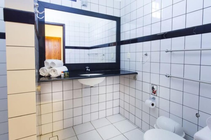 Clean Restrooms