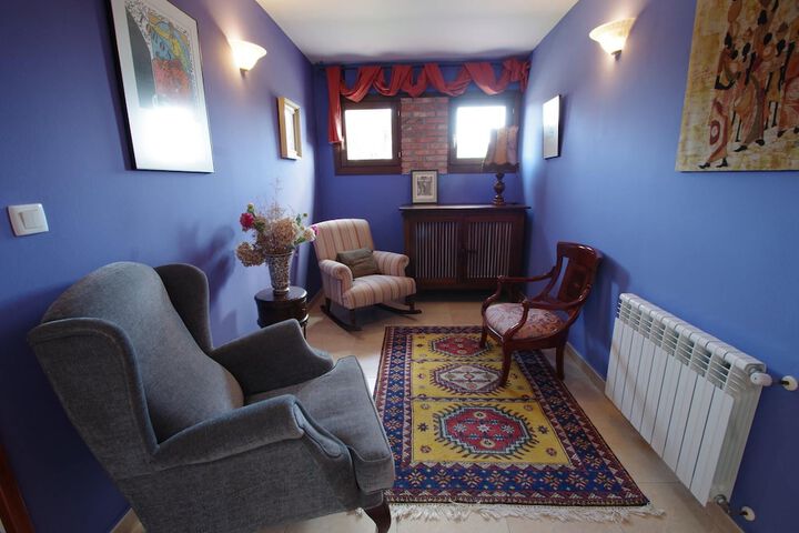 Room 8 of 21