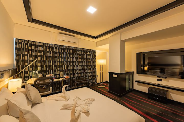 Room 12 of 43