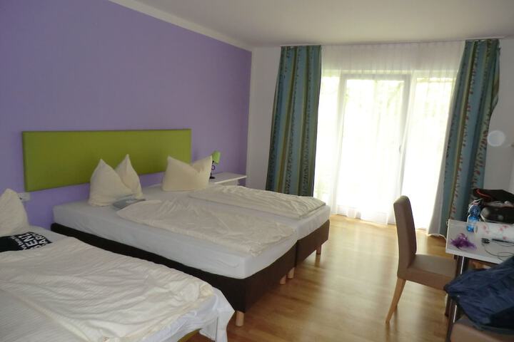 Room 12 of 24