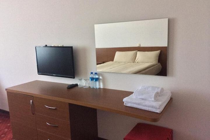 Room 18 of 46