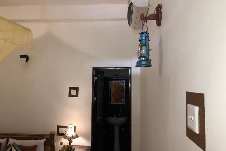 Room 13 of 55
