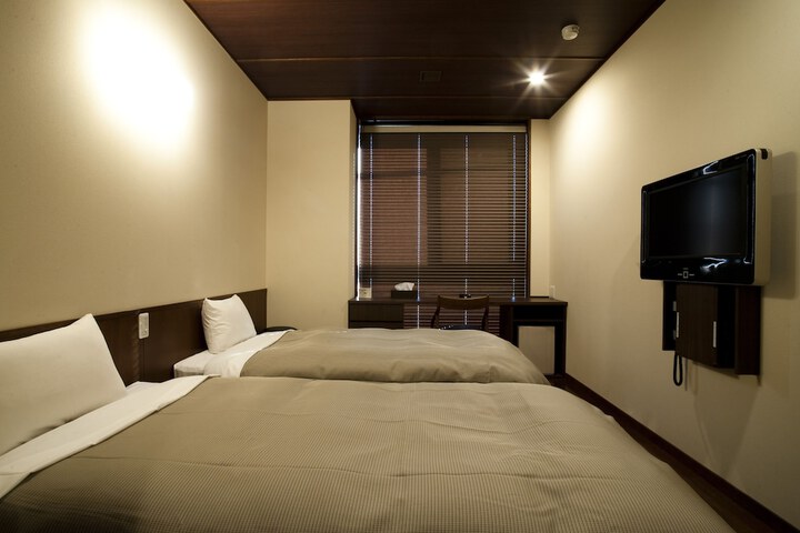 Room 21 of 51