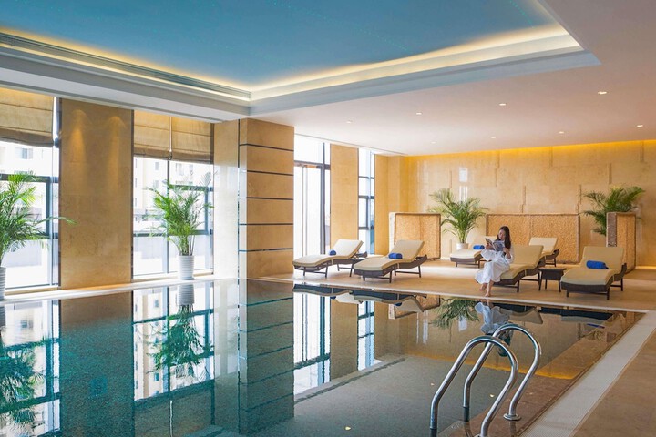 Pools & Facilities