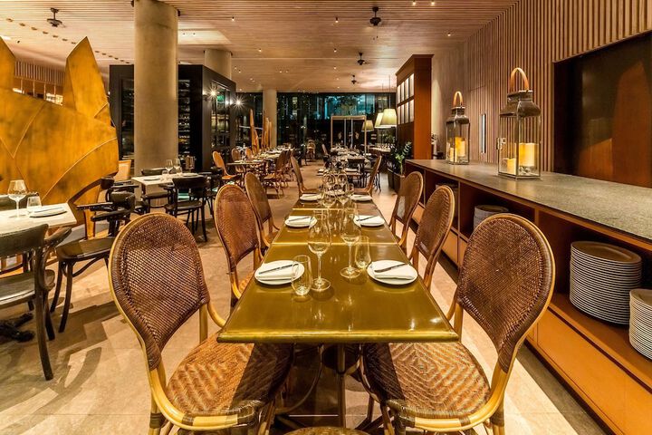 Dining 92 of 116