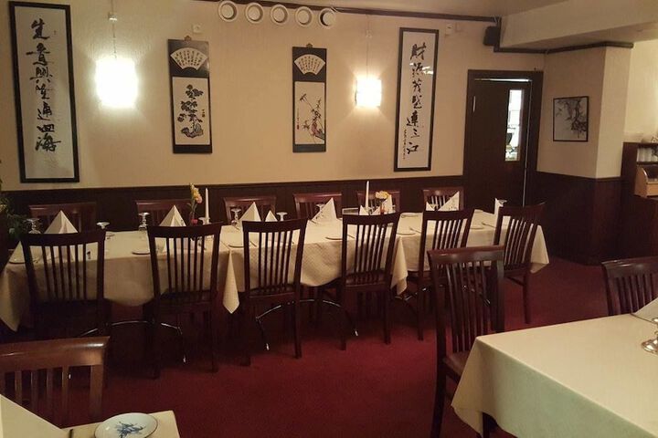 Dining 17 of 24