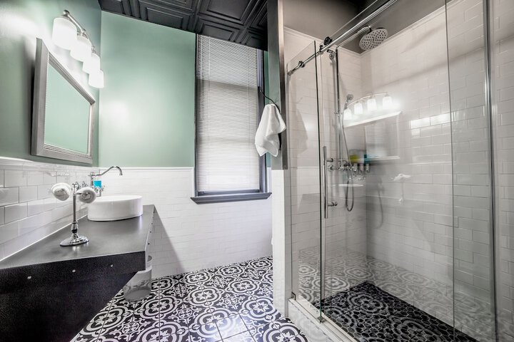 Premium Double Room Private Bathroom City View 205 Council Room (47 of 132)