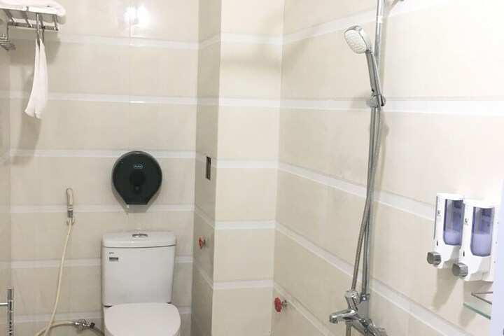 Room 16 of 43