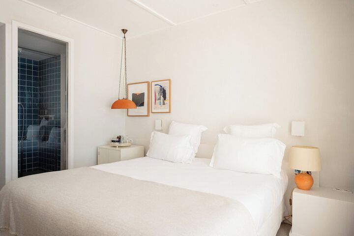 Room 76 of 205