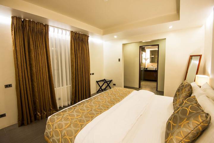 Room 8 of 58