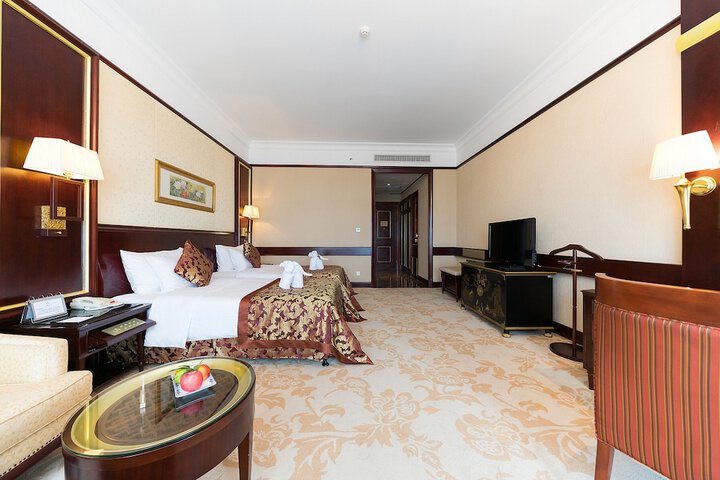 Room 19 of 51