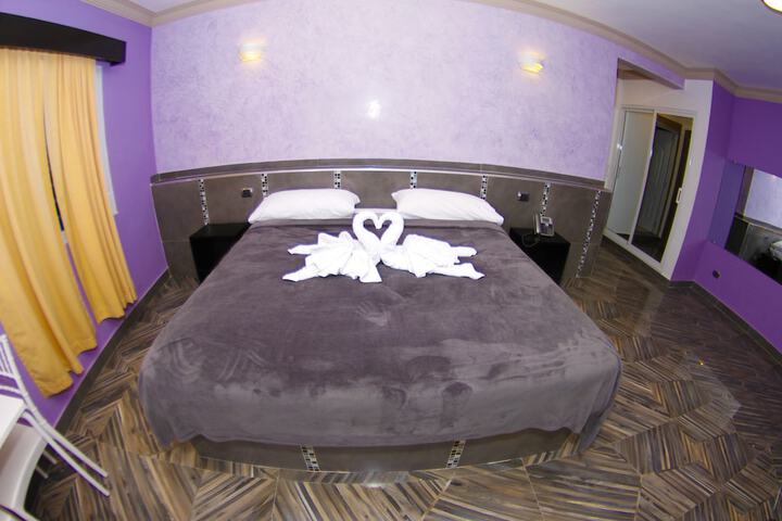 Room 5 of 58