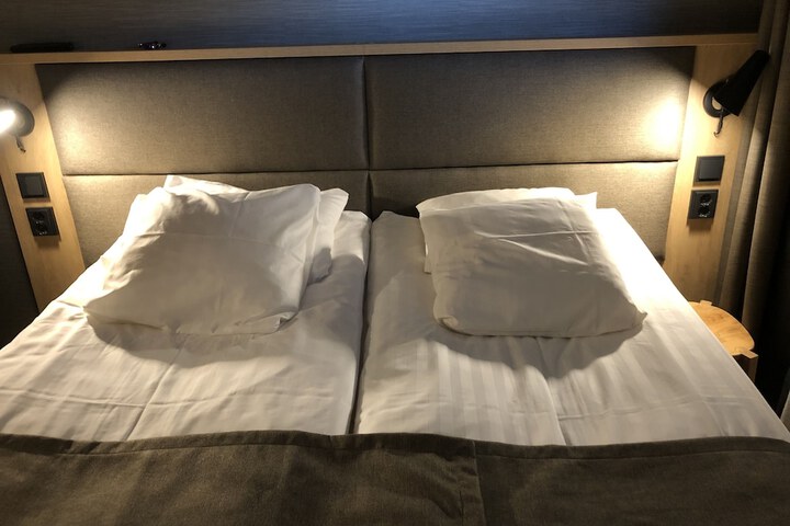 Room 8 of 58