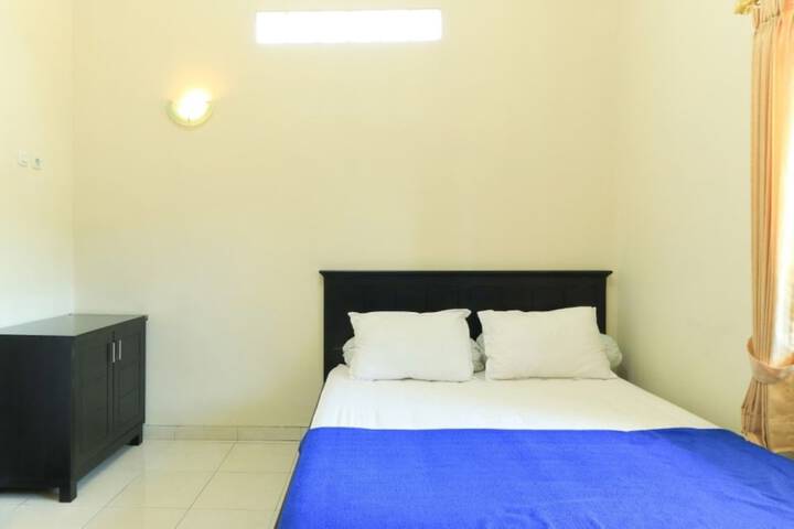 Room 29 of 65