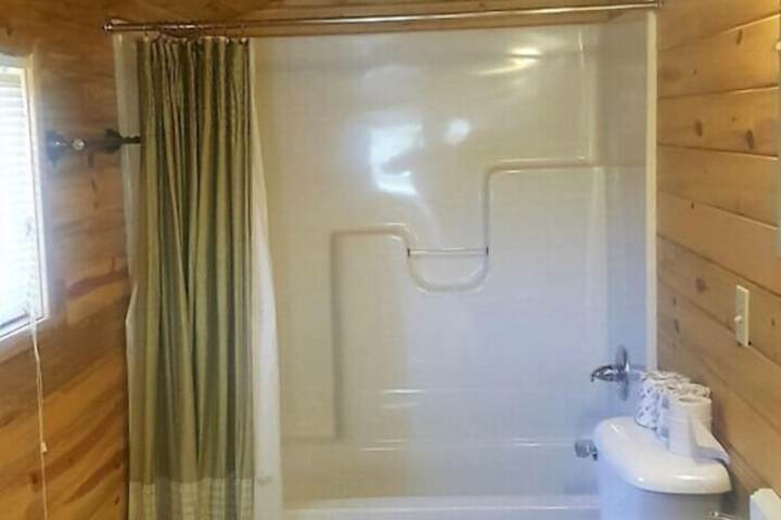 Room 93 of 109